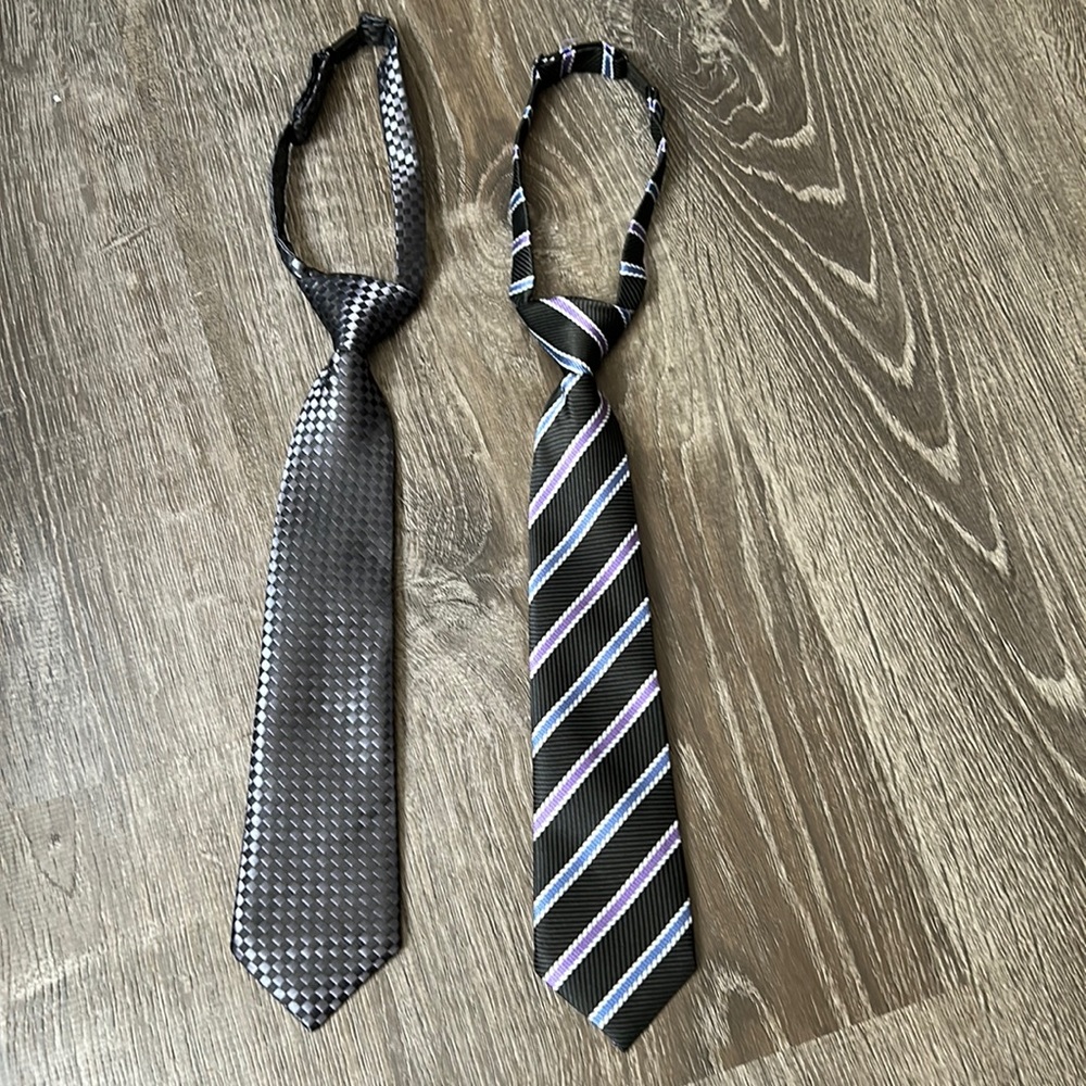 BOYS TIES SET OF TWO DARK GREY PURPLE STRIPE 4T-7 Kilofly